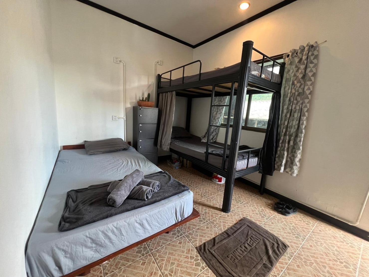 U Hostel Koh Phangan หาดริ้น ภายนอก รูปภาพ