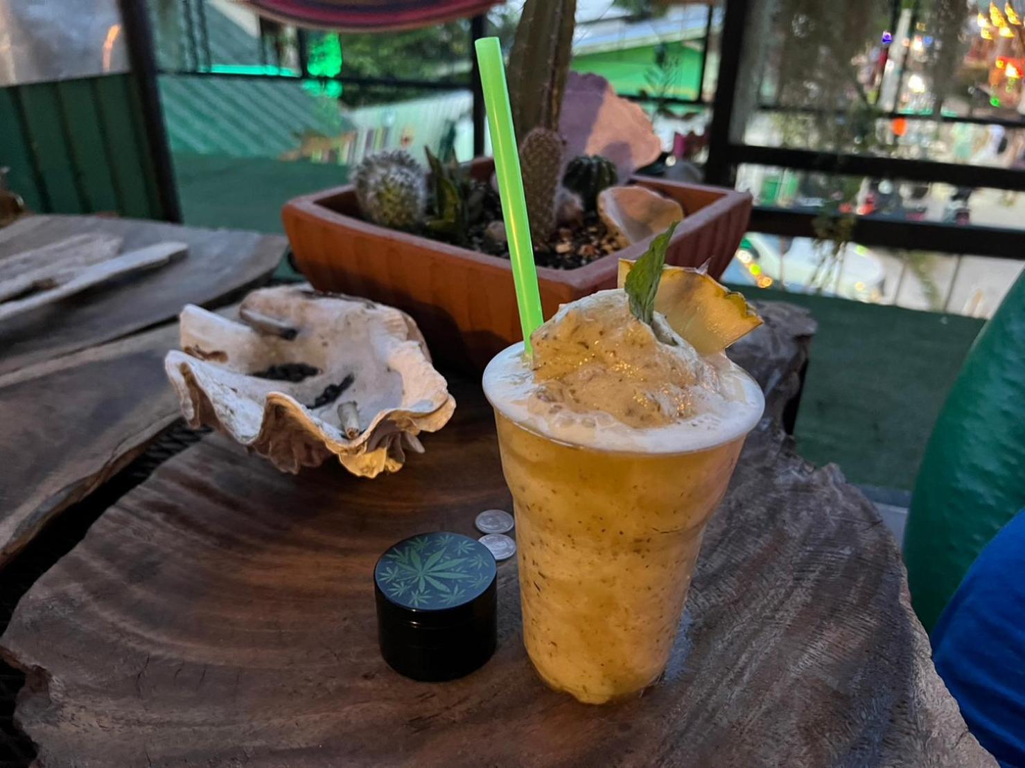 U Hostel Koh Phangan หาดริ้น ภายนอก รูปภาพ