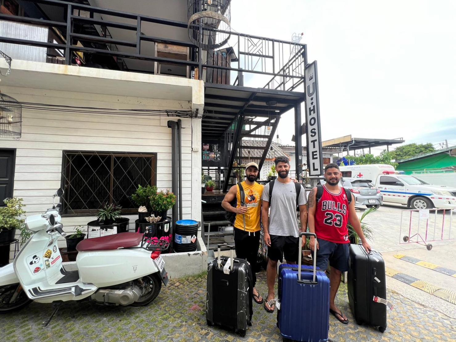 U Hostel Koh Phangan หาดริ้น ภายนอก รูปภาพ
