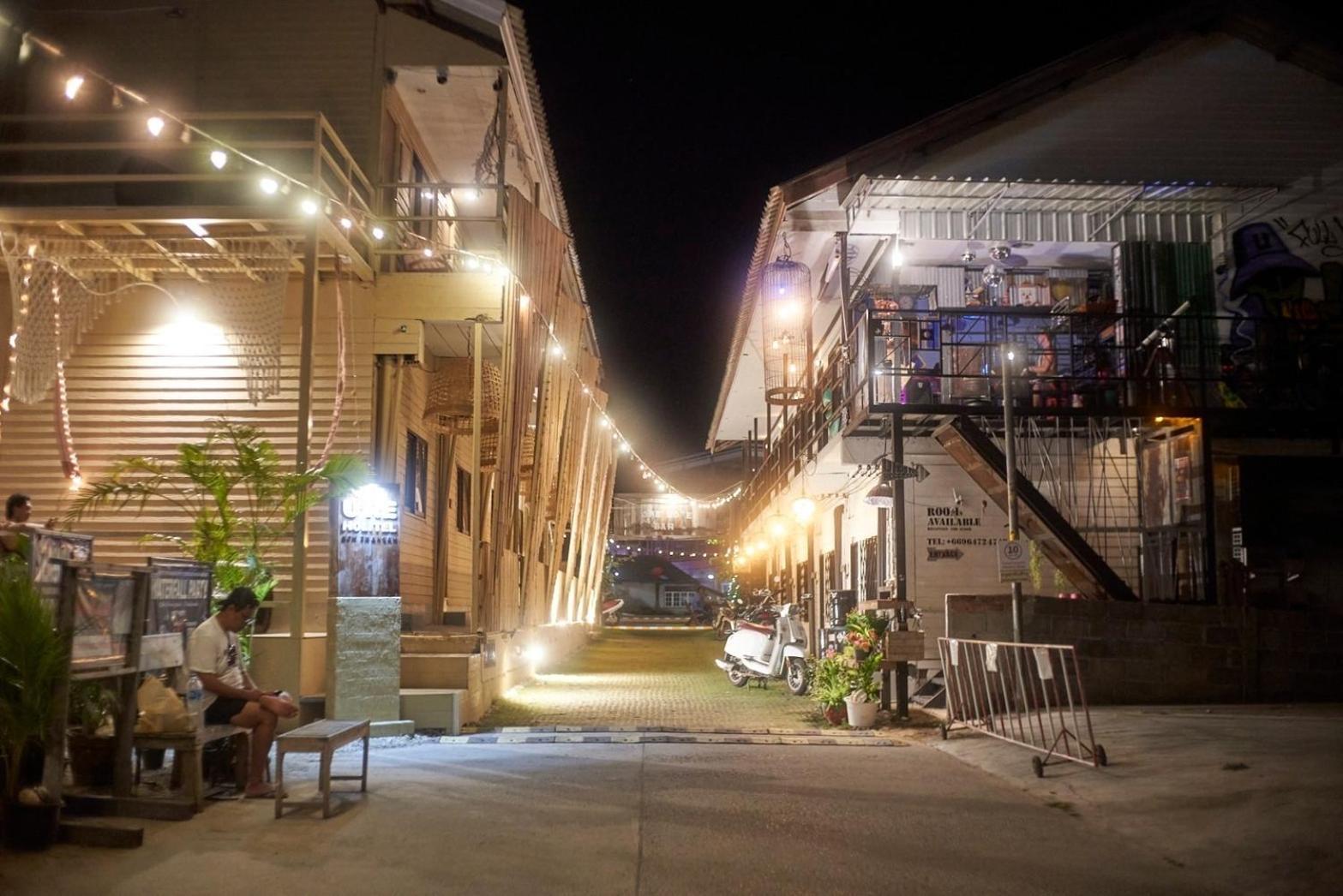 U Hostel Koh Phangan หาดริ้น ภายนอก รูปภาพ
