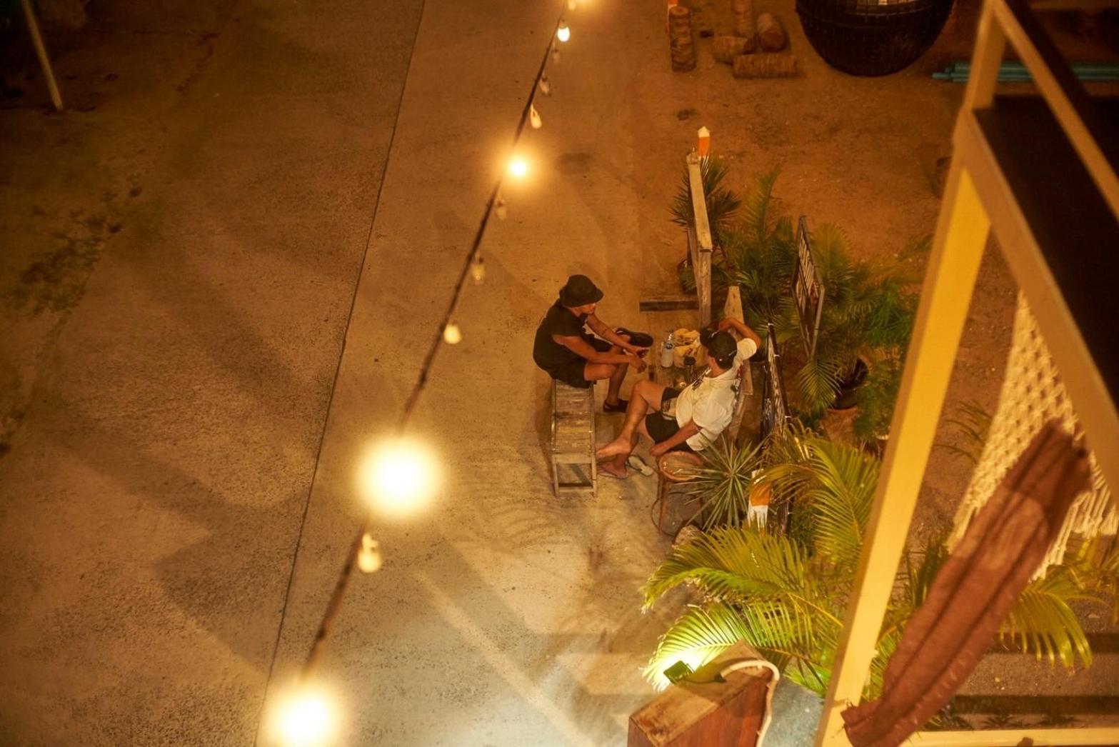 U Hostel Koh Phangan หาดริ้น ภายนอก รูปภาพ
